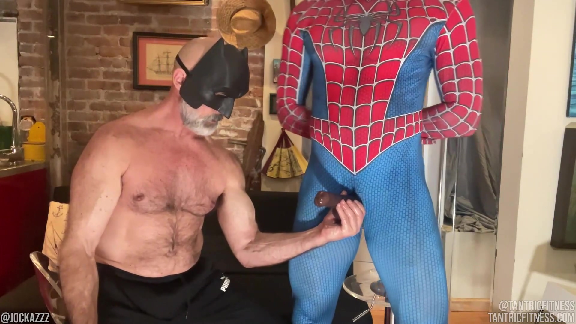 Super Hero Cumshot Contest And Bate Coaching