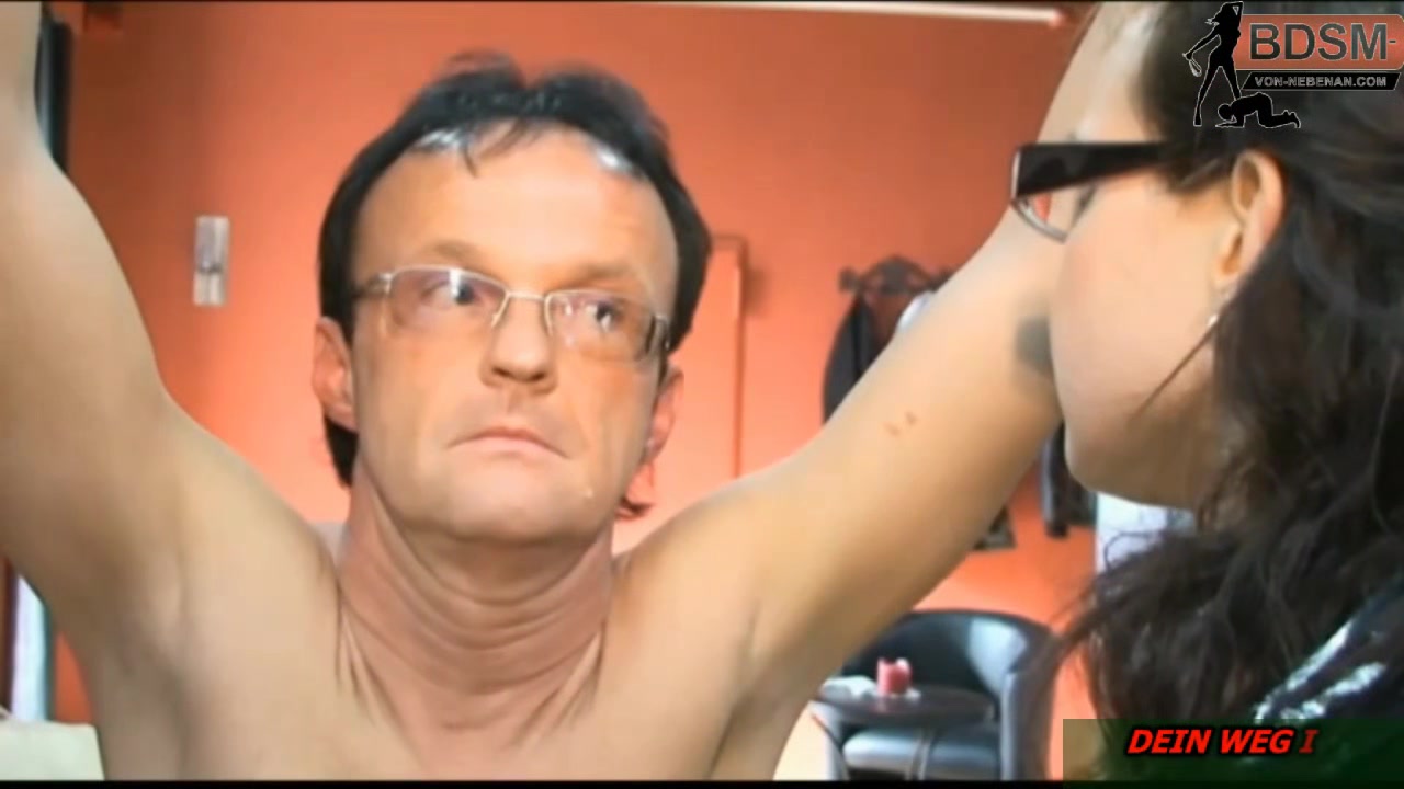 GERMAN BDSM - Domina in Latex tortures men slaves embarrassingly public