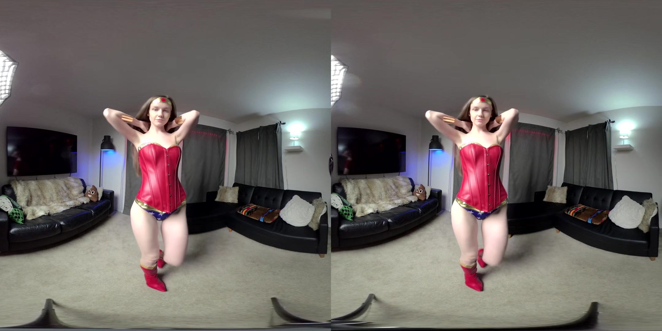 Halloween Wonder Woman - Hot Busty Amateur Cosplay