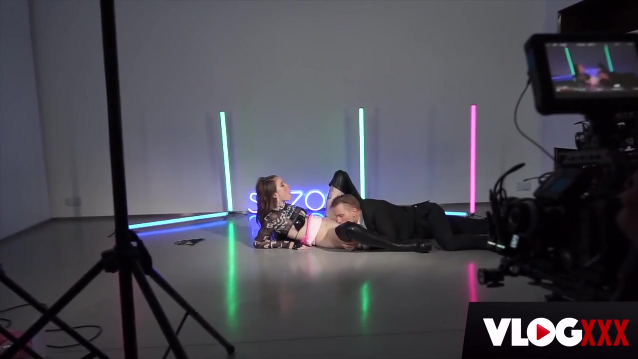 Gets Her Perfect Pussy Pounded Bts - Eden Ivy