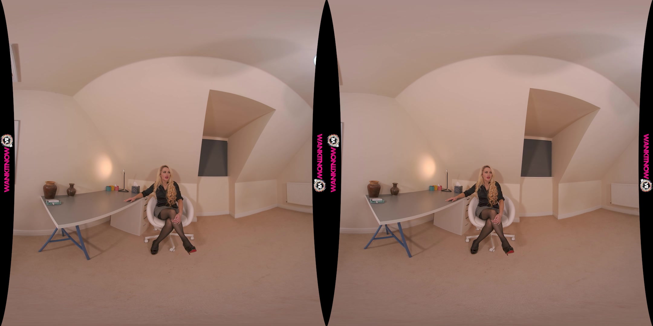 Wank Distraction featuring Ashley Jay - WankitNowVR