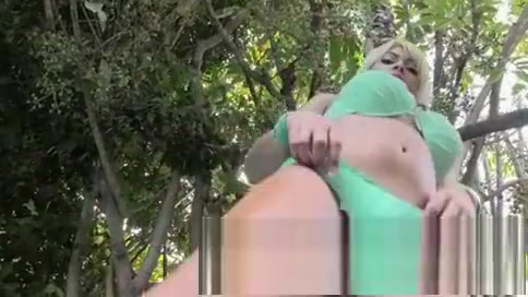 Kim Bella Solo