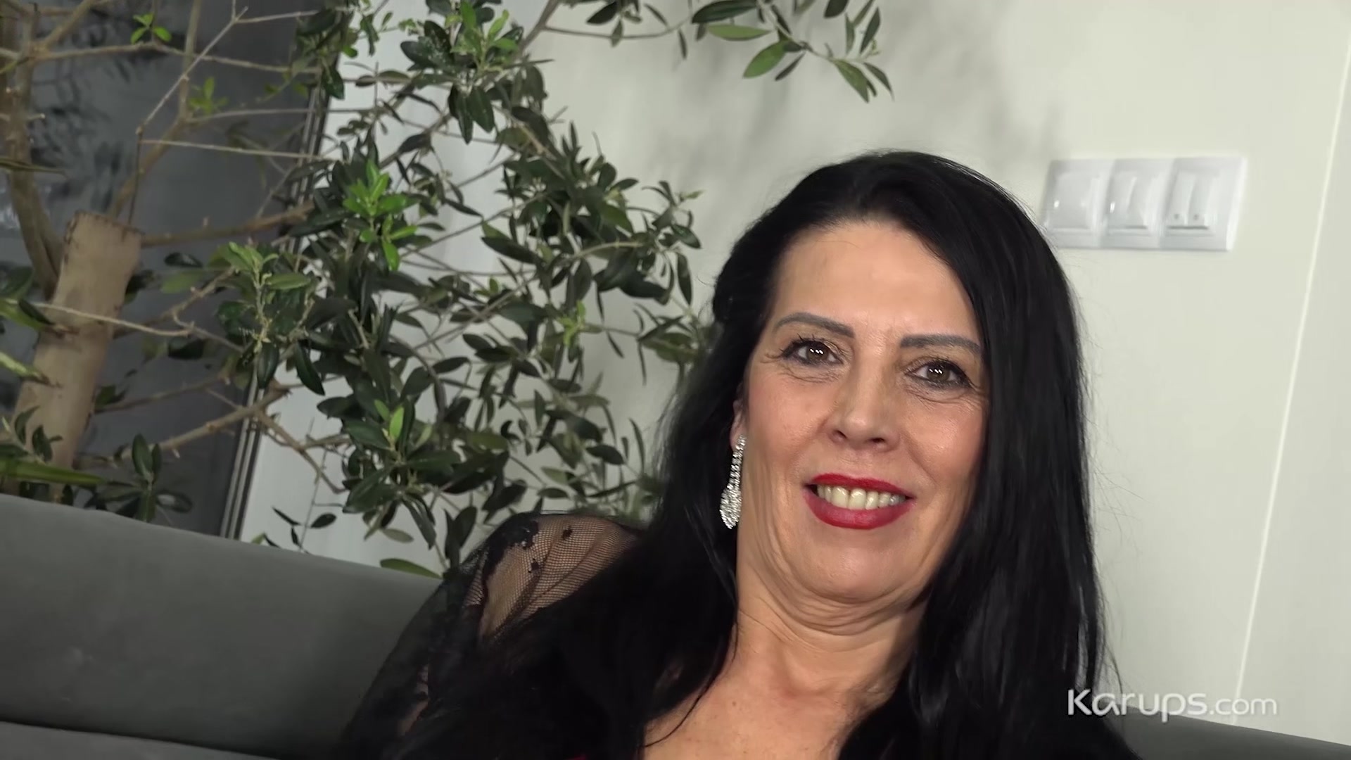 Mature & Horny Xenia Nice - Karups