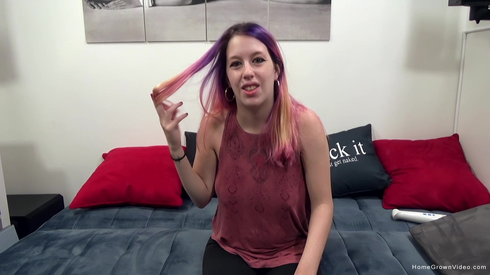 21 year old Lilly loves to suck dicks and she likes girl on girl porn!