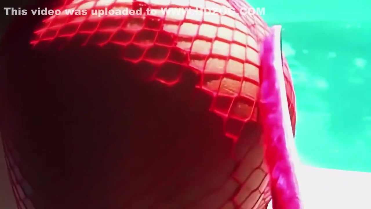 Sandra Romains Asshole Gets Stretched As She Gargles Cum