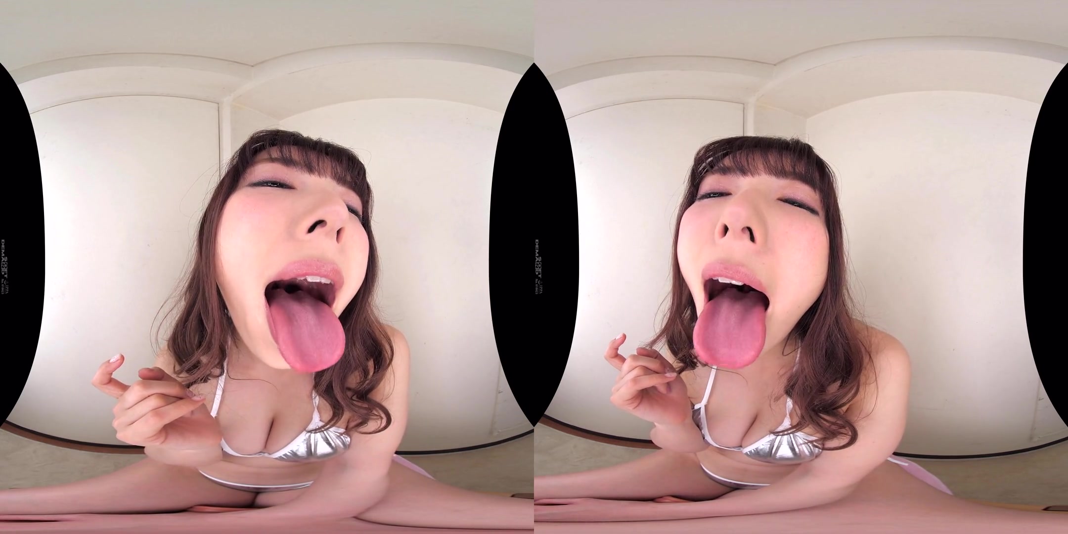 Close-Up Blowjobs in Virtual Reality 2 - Japanese Asian teen 18+ Blowjob