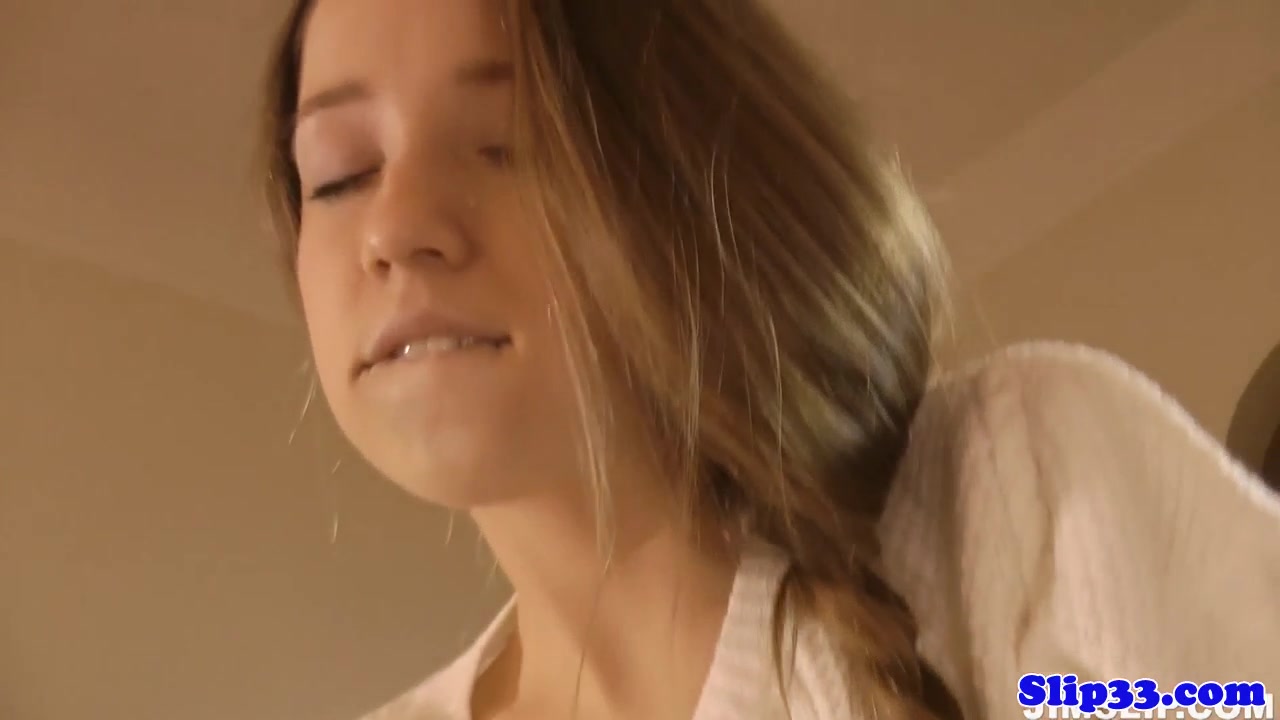 Teasing eurobabe amateur pov cockriding