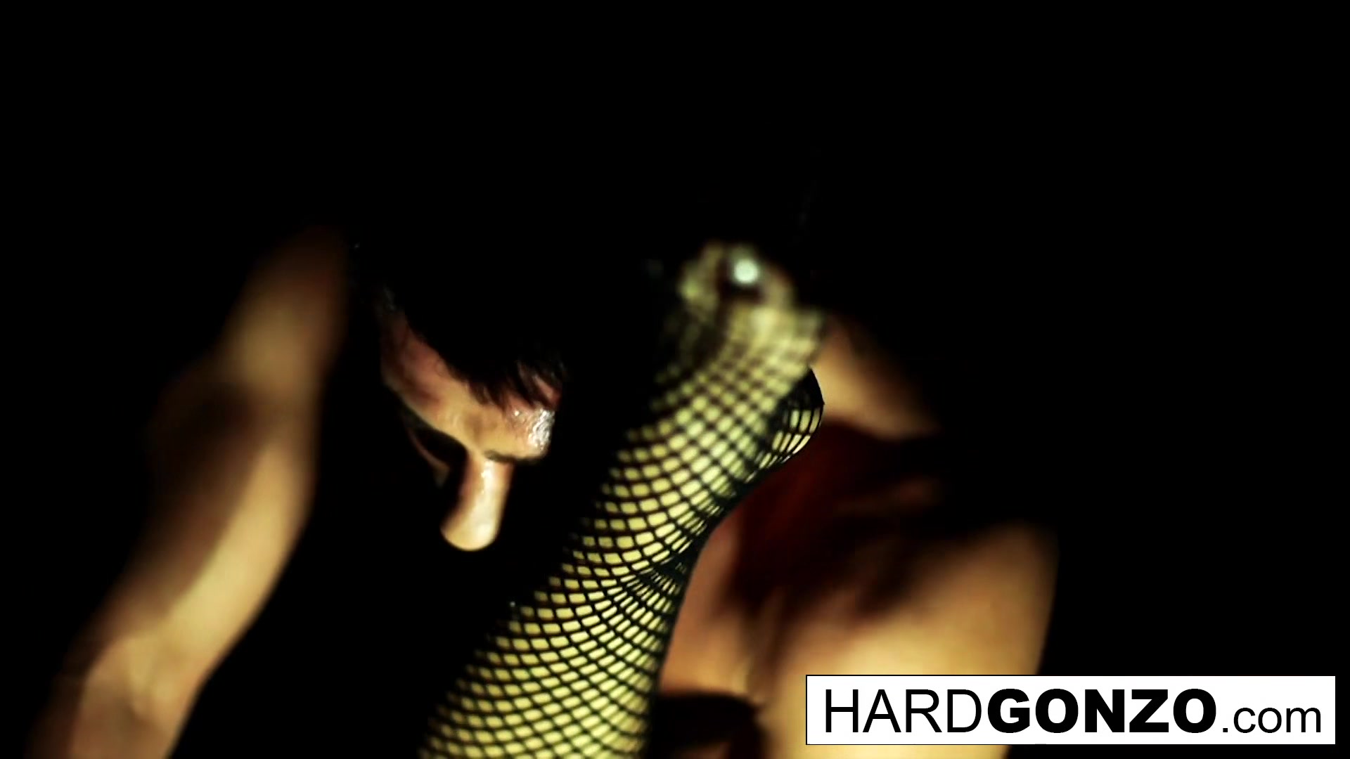 Ring-light Anal with Toni Ribas - HardGonzo