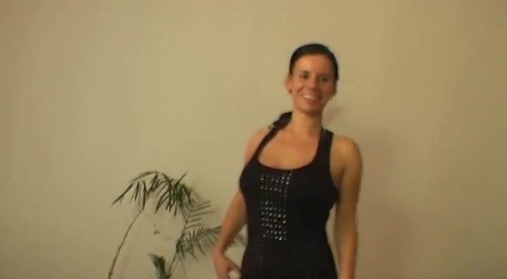 Busty amateur lapdances on huge cock