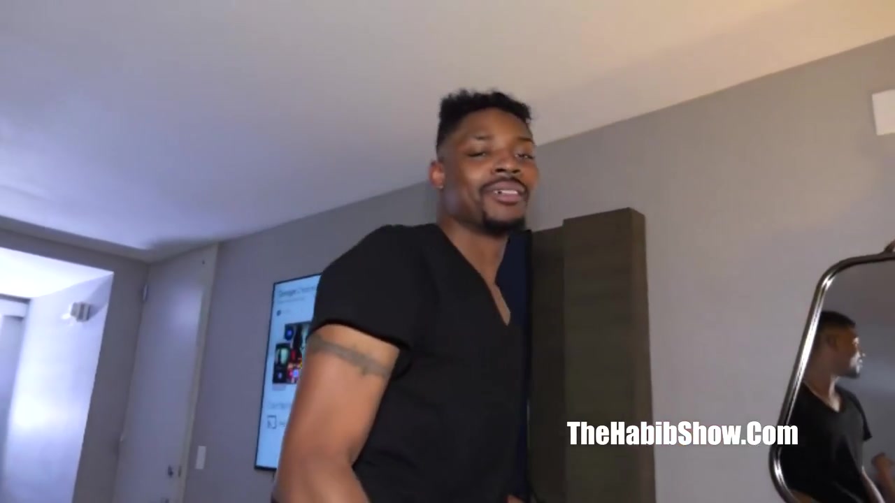 Chicagos Biggest Booty Fucked By Stretch3x