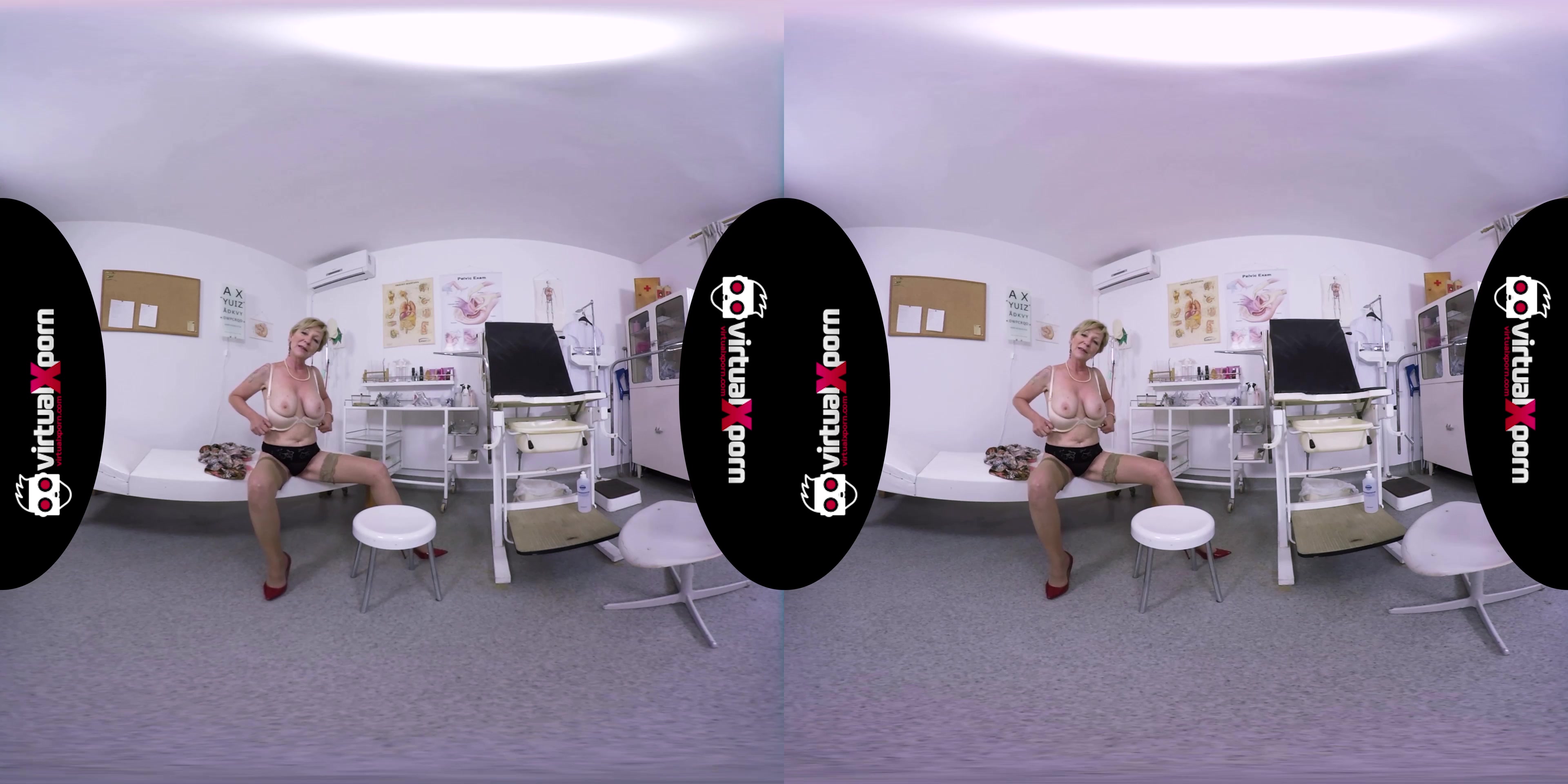 Busty Step mom Mili Masturbating - VirtualXPorn