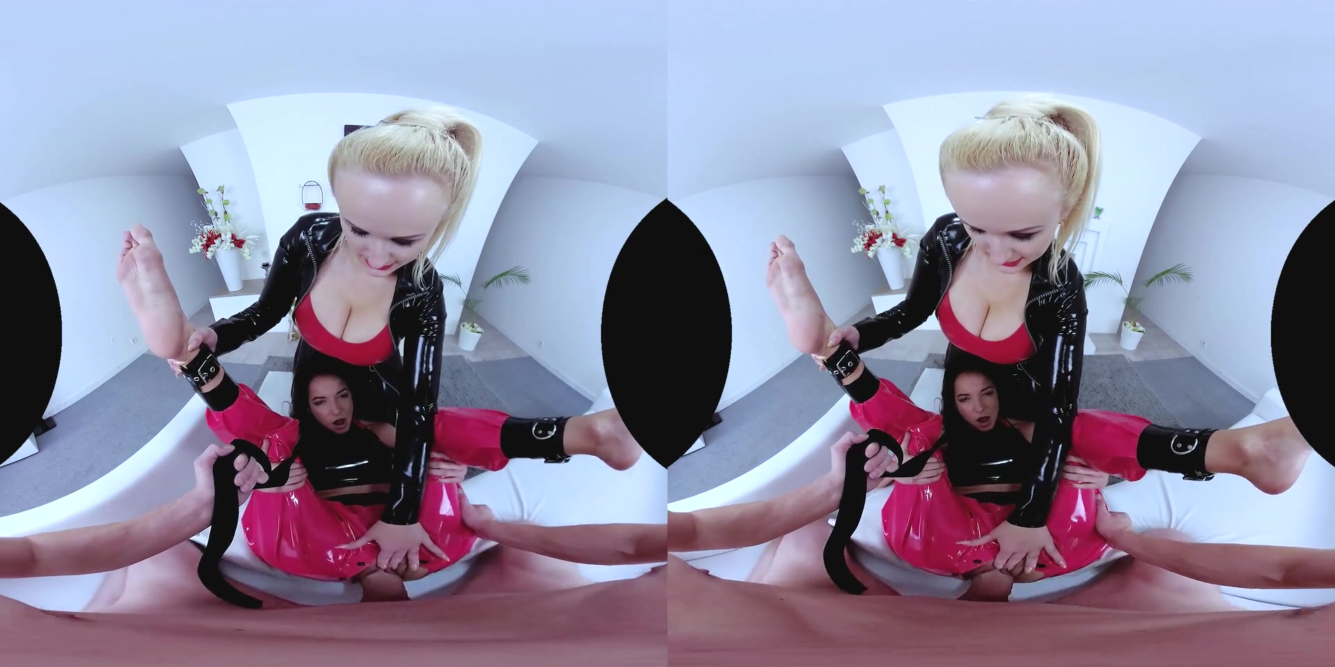 CzechVRFetish 165 Latex Angel With a Slave