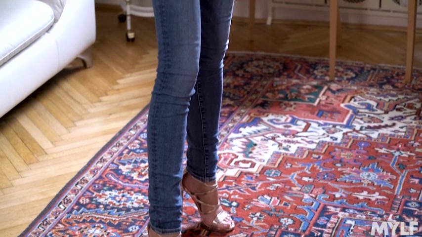 Cute Milf Sex Scene - MYLF