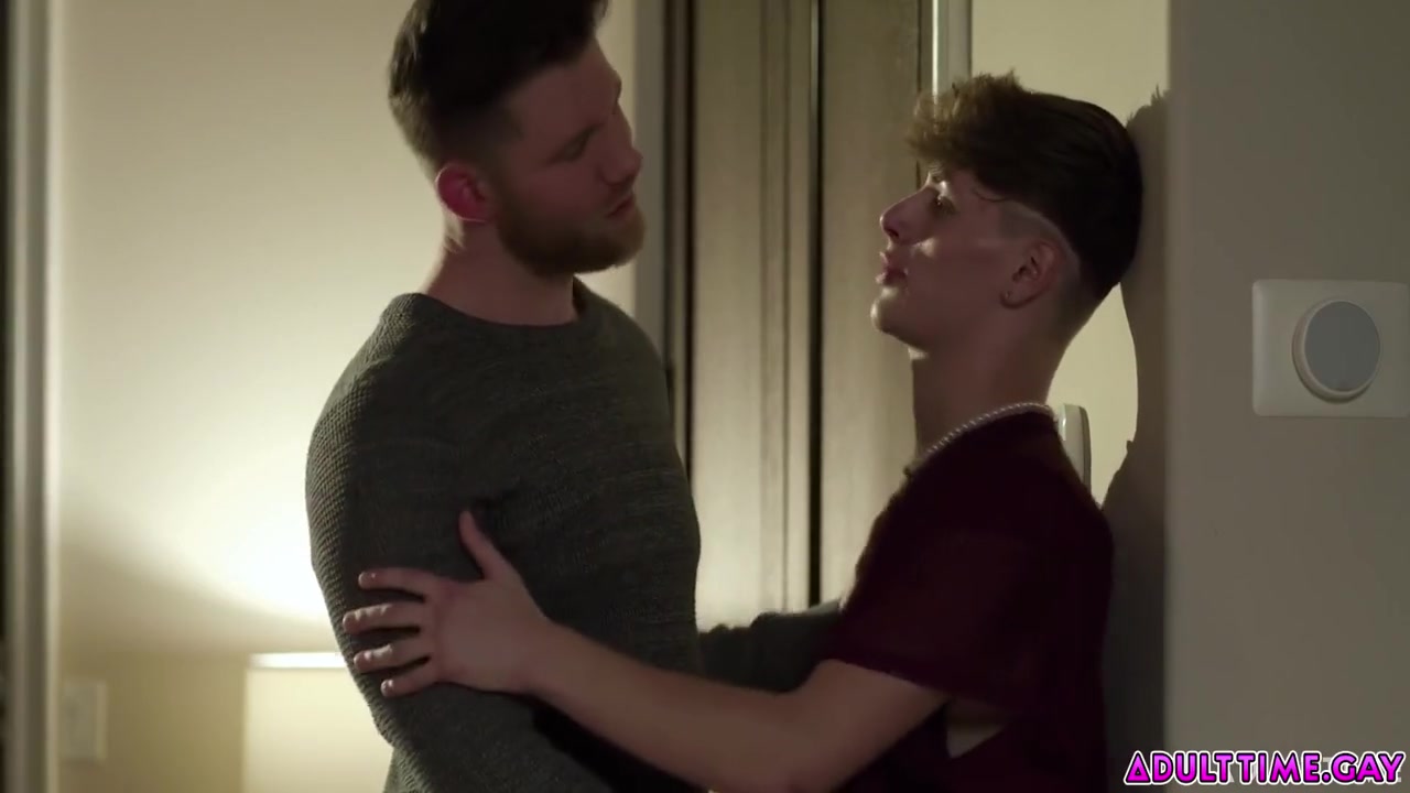 Cyrus Stark, Gay Porn And Caden Jackson - And His Older Boyfriend Is Celebrating That Cyrus Just Came Out Of The Closet By Having Passionate Lovemaking! 6 Min