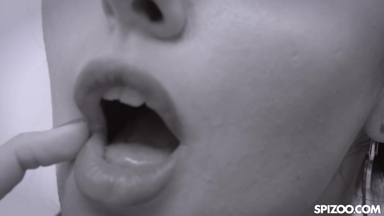 Vanna Bardot Deeper Dream 4k - Spizoo