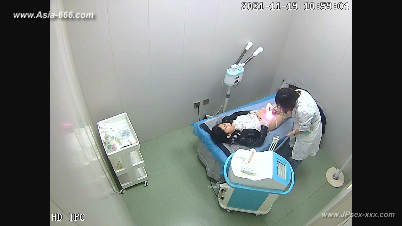 Peeping Hospital patient.21