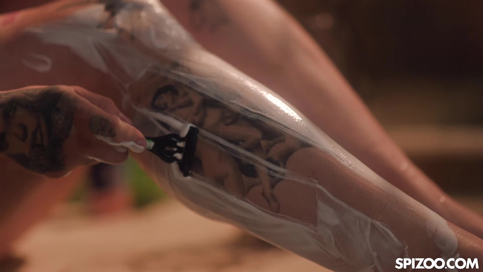 Tattooed Busty Xwife Karen Ready For Hardcore Pounding