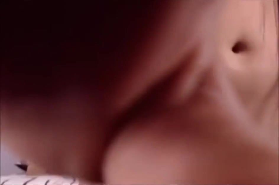 She-doll penetrates her own perfect ass