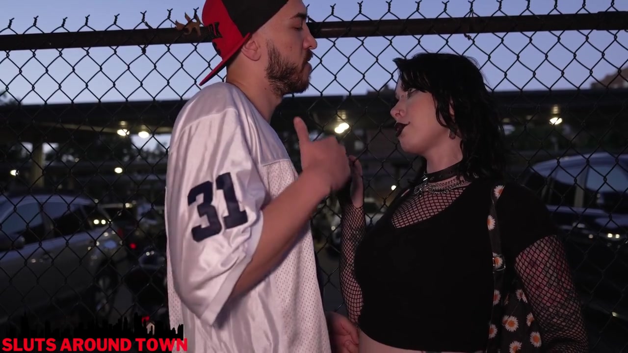 Goth And Jock Have Forbidden After School Affair
