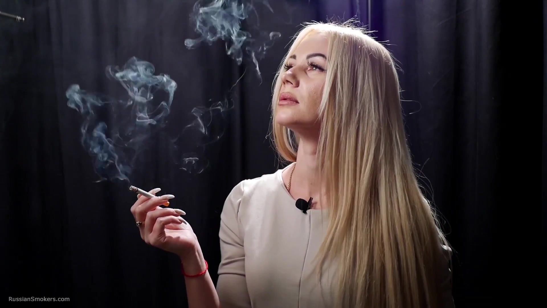 32 Yo Ekaterina With 18 Years Of Smoking Skills