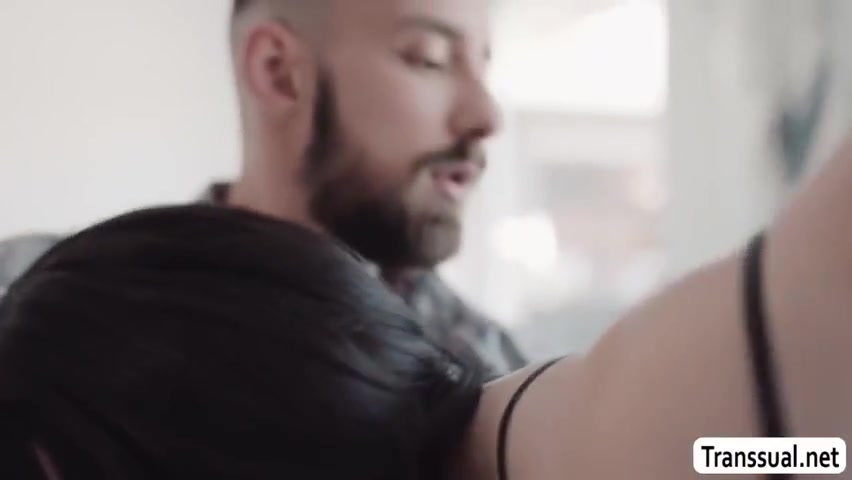 Ariel Demure In Seductive Trans Woman Gets Bareback Fucked By Hot Boyfriend