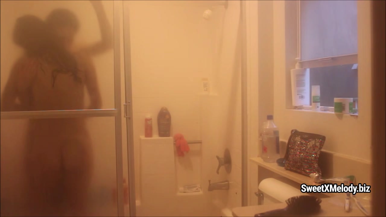SweetxMelody - Wet Roommates