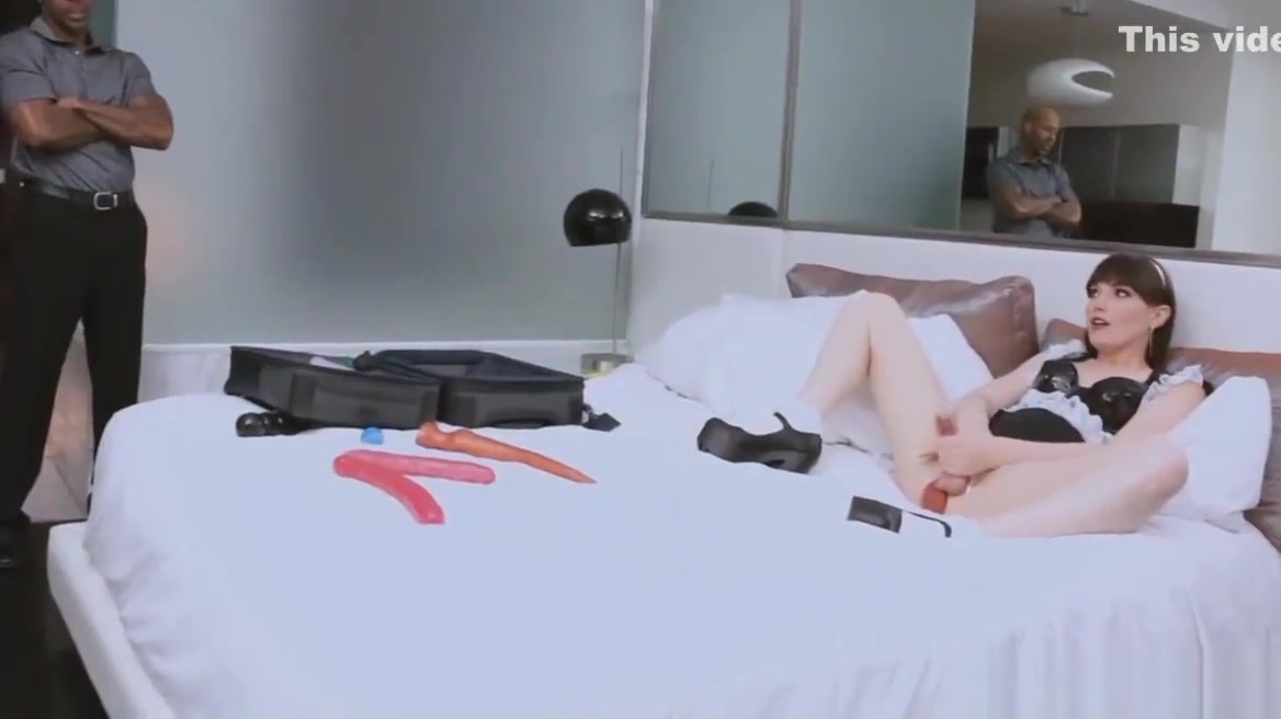 Soldier fuck Natalies waiting juicy ass