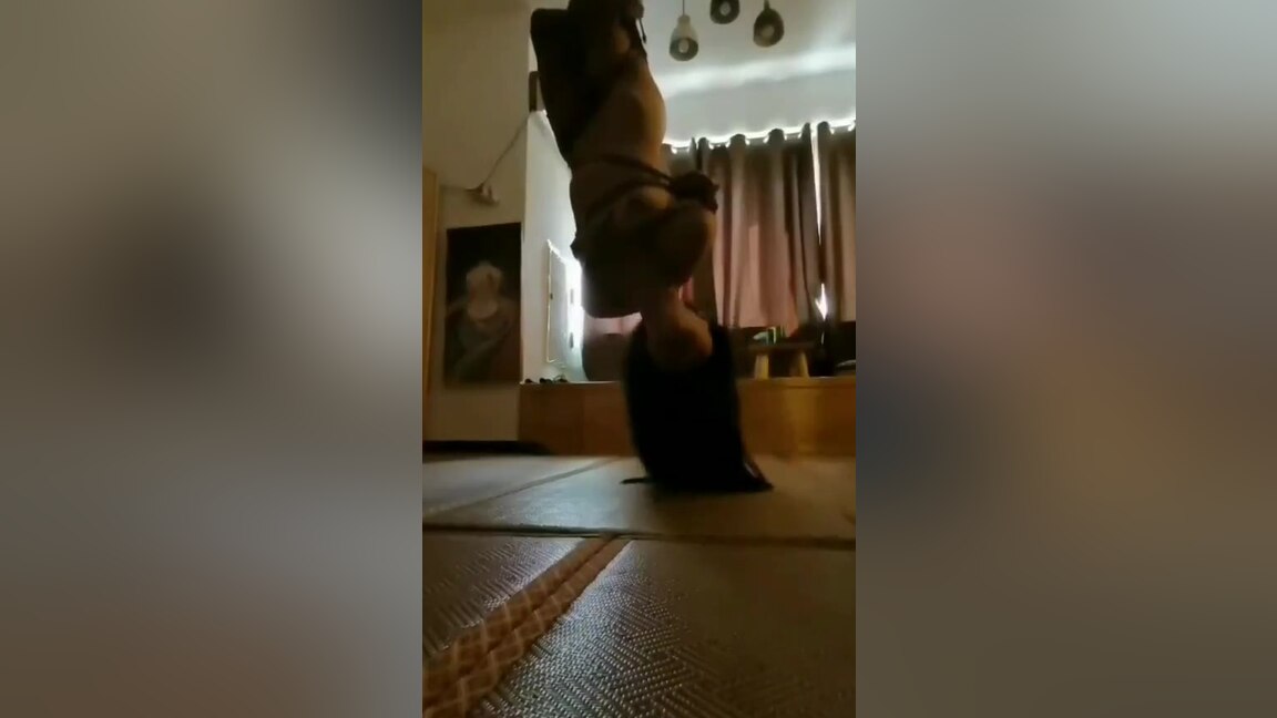 The lovely Korean girlfriend has sex with her lover.