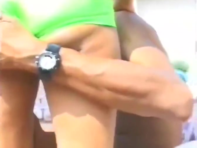 Hot tranny ass fucked by huge cock