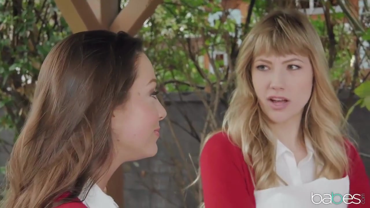 Lesbian schoolgirls 18+ Enjoy Each Others Incredible Bodies