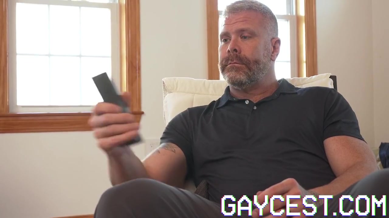 Cain Marko And Brody Fox In Rides Big Dick Dilf Bear Raw Bareback