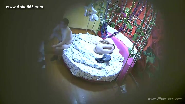 Hackers use the camera to remote monitoring of a lover's home life.265