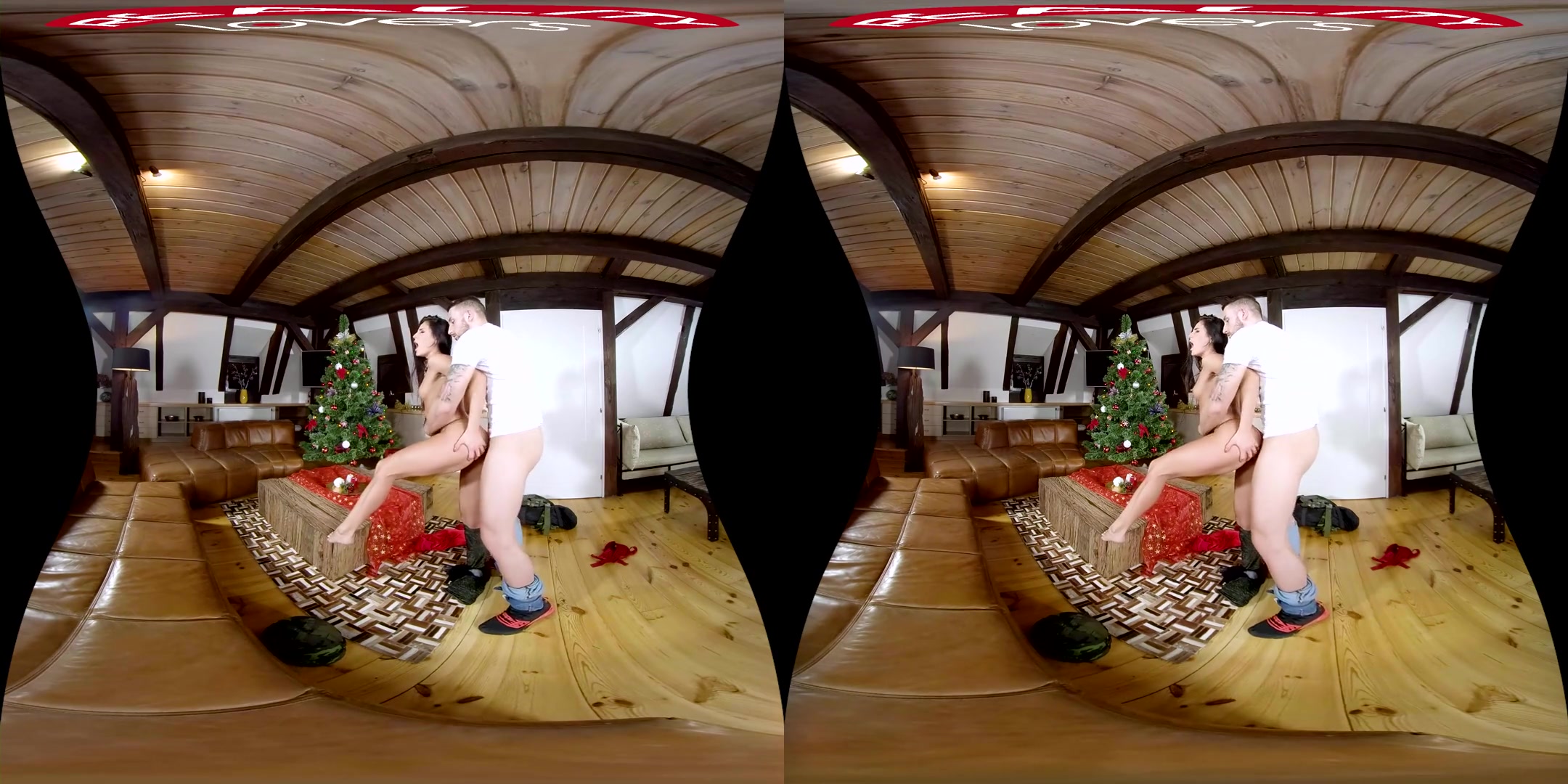Lexi Dona in Cumming Home for Xmas - - RealityLovers