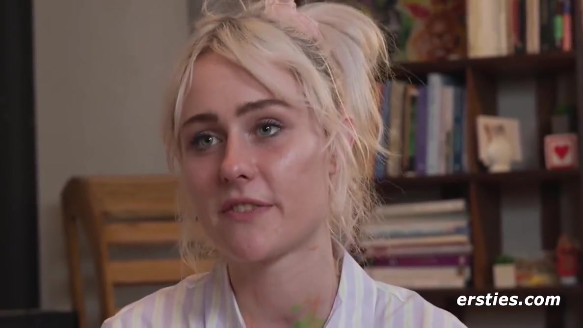 Blonde Hally Puts The Brush In Her Pussy While Painting