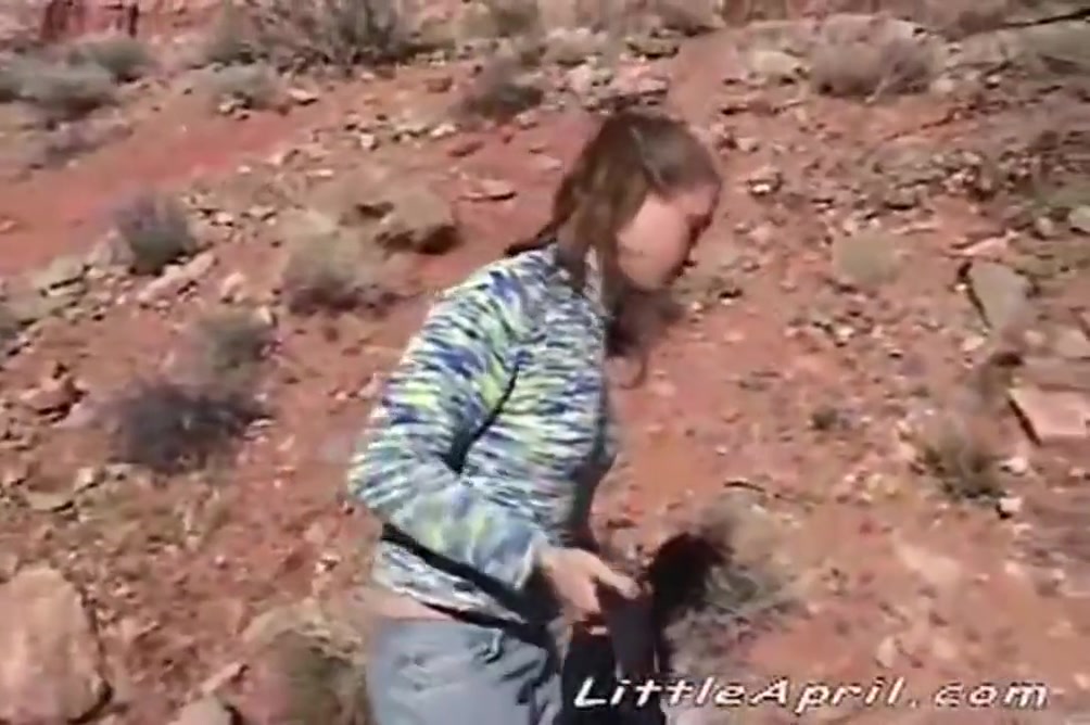 Little April - Outdoor Fingering Solo