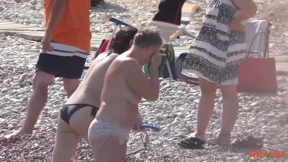 Sea tits - BeachJerk