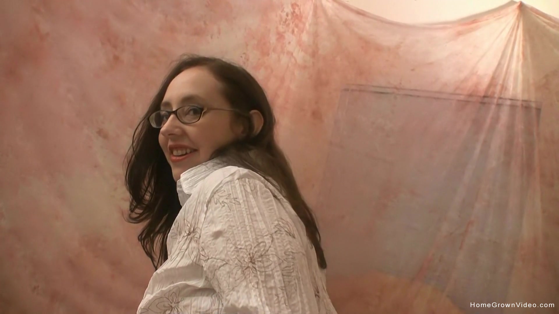 Amateur Audrey In Pantyhose - Audrey Alder & Gerald Saunders