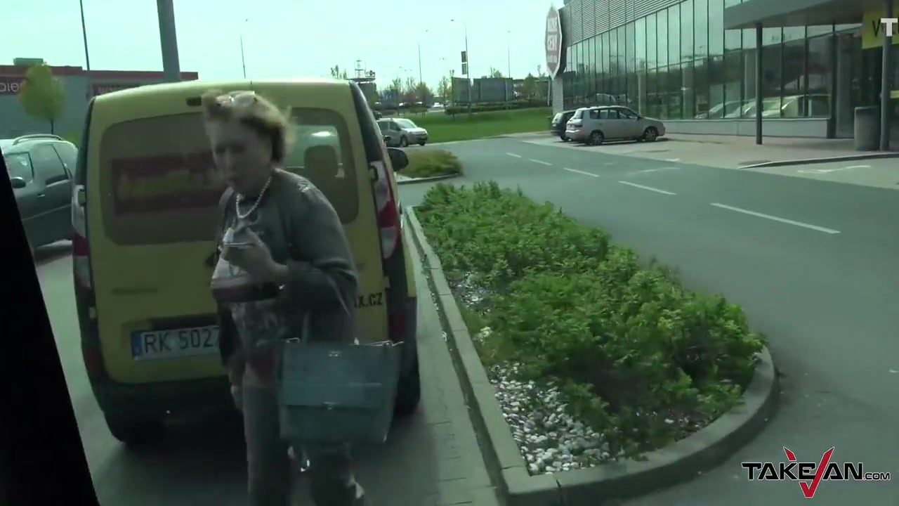 Stupid Redhead Trust Dude In Van Who Only Fuck Her & Kick Her Out 7 Min