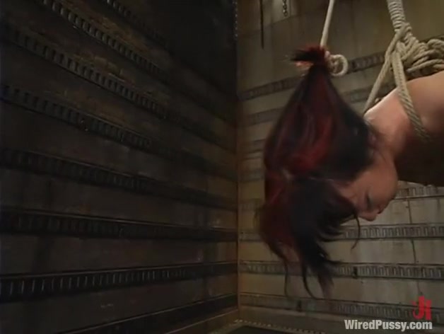 Lystra and Princess Donna Dolore in Wiredpussy Video