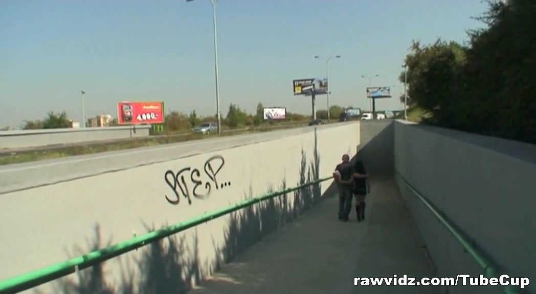 RawVidz Video: Naughty Amateur Couple Public Sex
