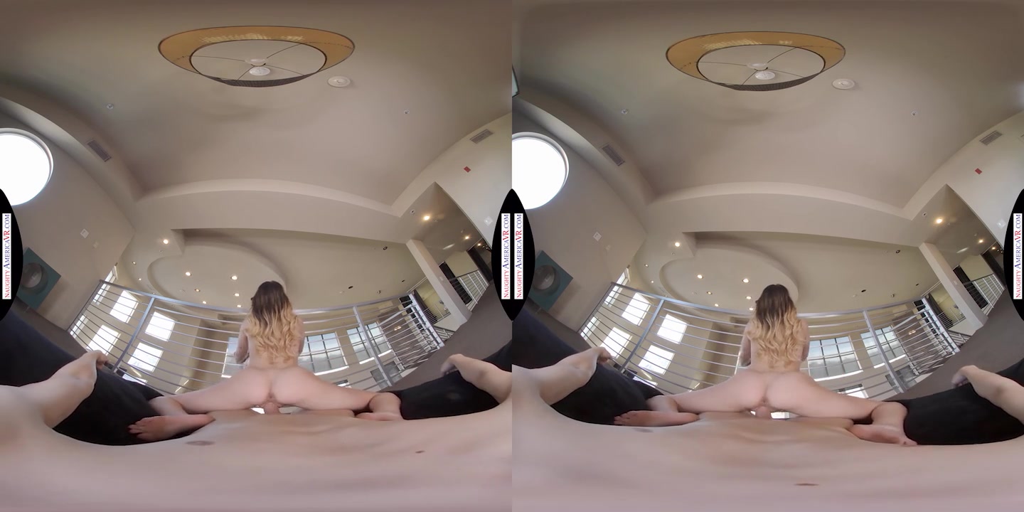 Busty Gabbie Carter Fucks You In Vr