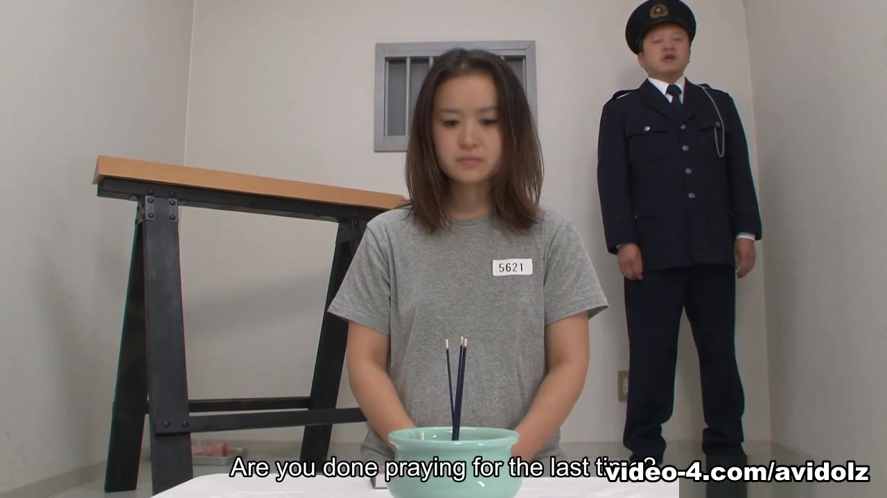 Hikari Tsukino in Girl from the prison is peeing while being assfucked - AviDolz