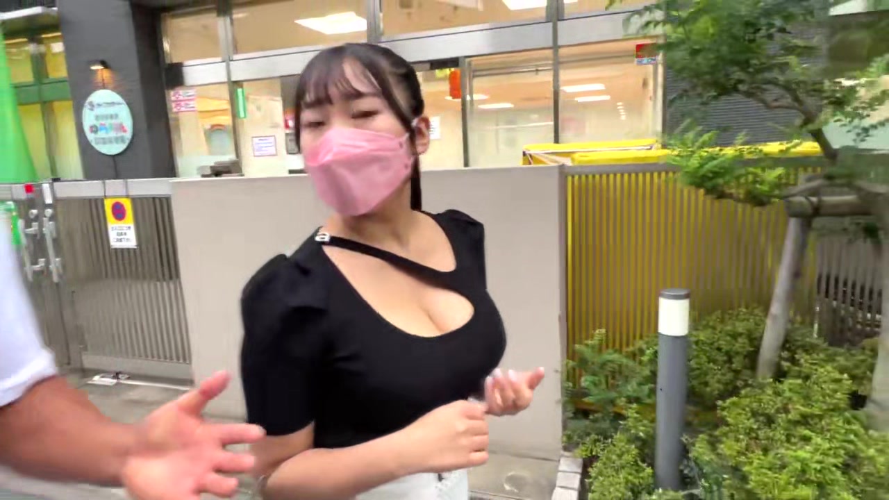 0005061_巨乳 爆乳 乳揺れなどが含まれている