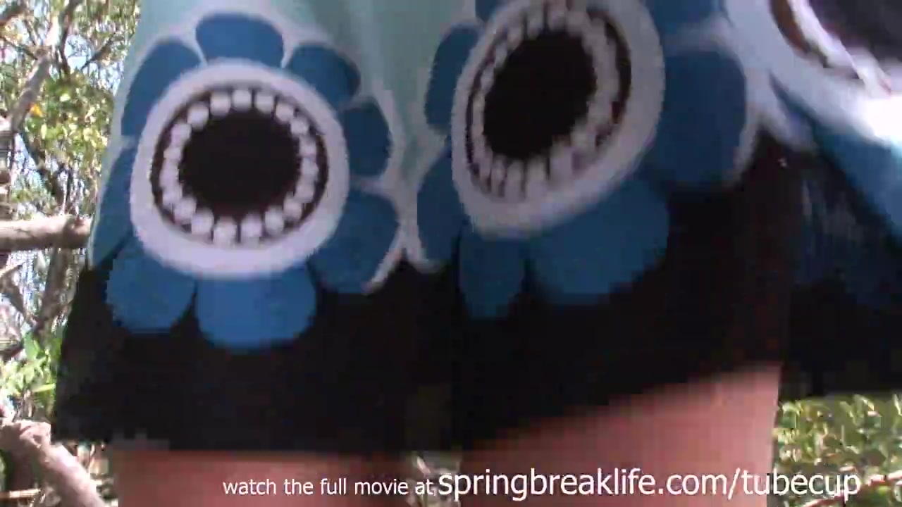 SpringBreakLife Video: Blonde Gets Naked By The Beach