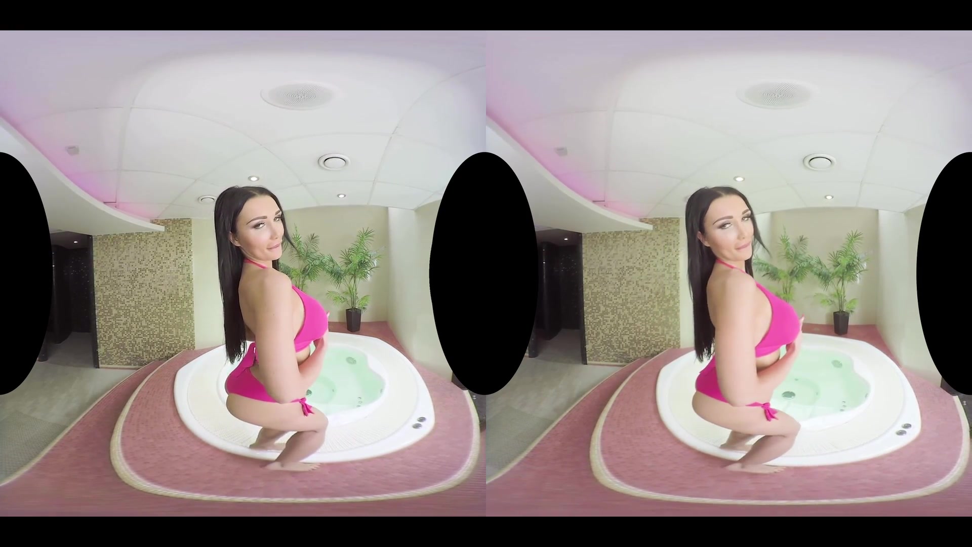Patty's Busty Bath