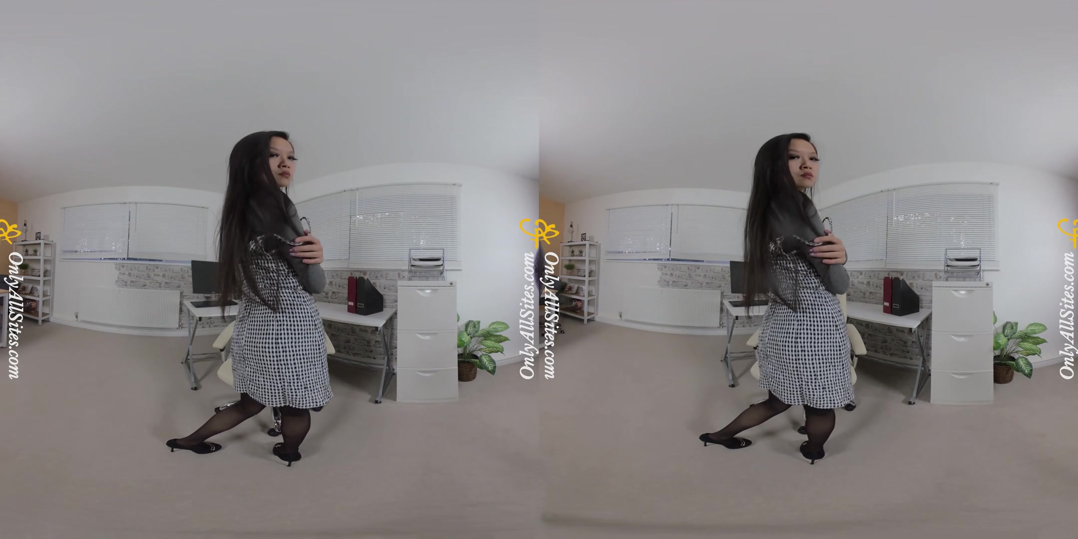 Louisa Lu - In the Office - OnlyTease