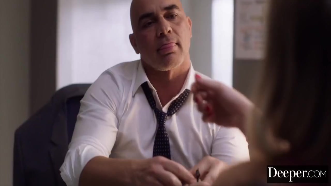 Bad Girl Gets Her Mouth & Pussy Fucked Hard 12 Min With Christian Clay And Anna Claire Clouds
