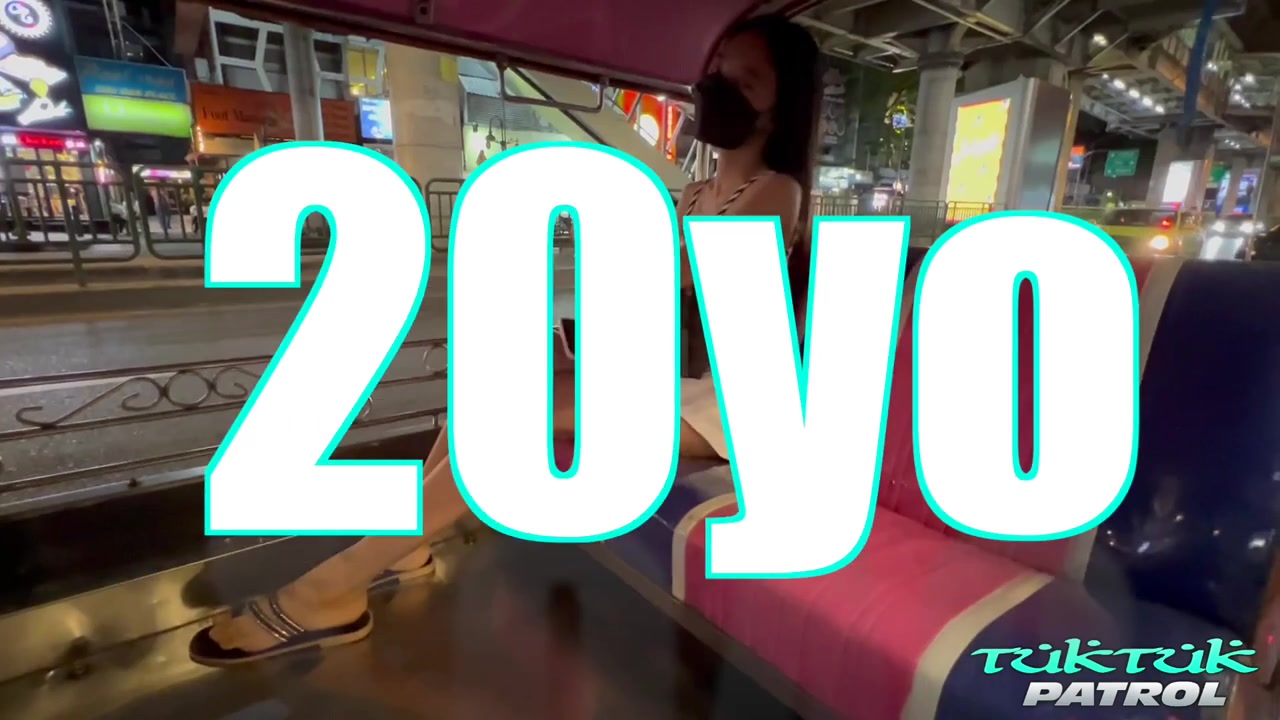 Skinny Creampie For Horny Thai Babe At Tuktuk Patrol