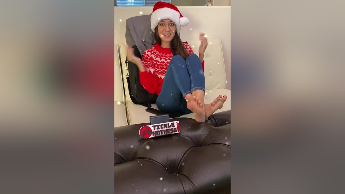 Christmas 2020 Freya Von Doom - Ticklevideos