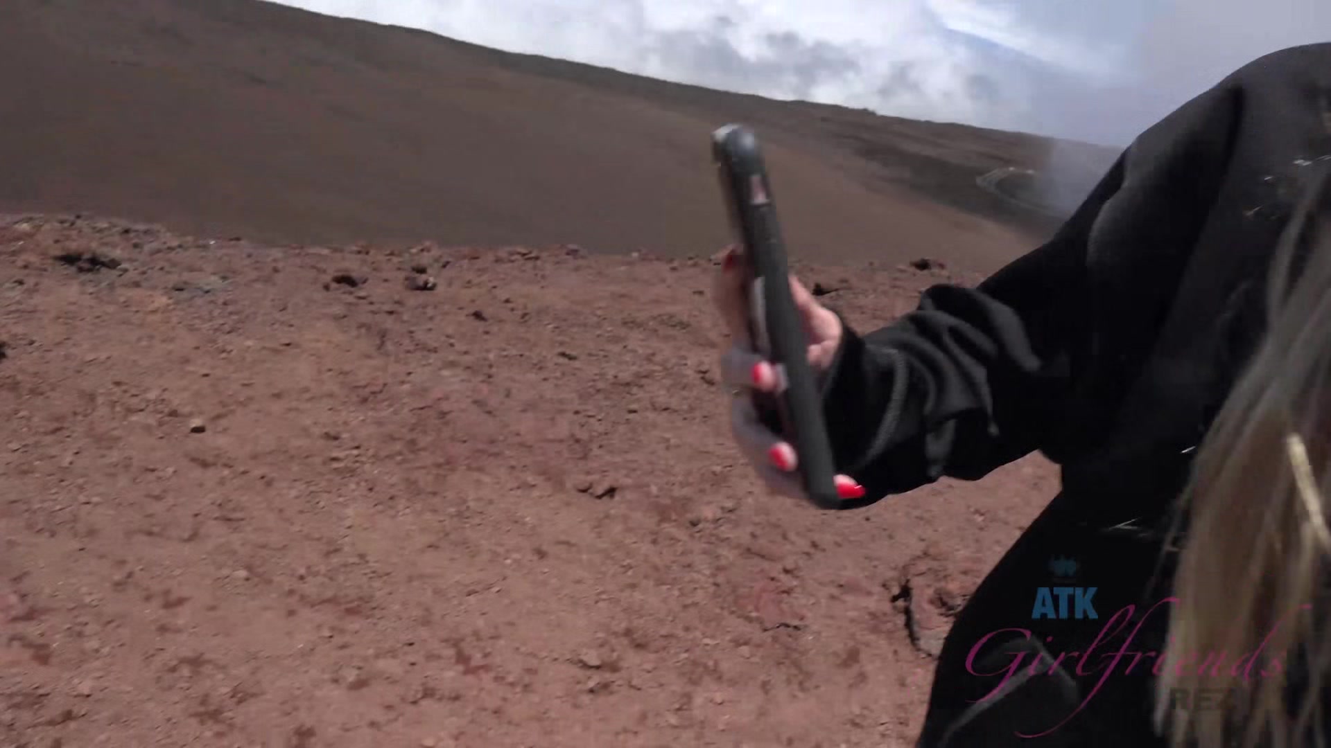 Virtual Vacation On Hawaii Wit Scarlett Sage 2/6